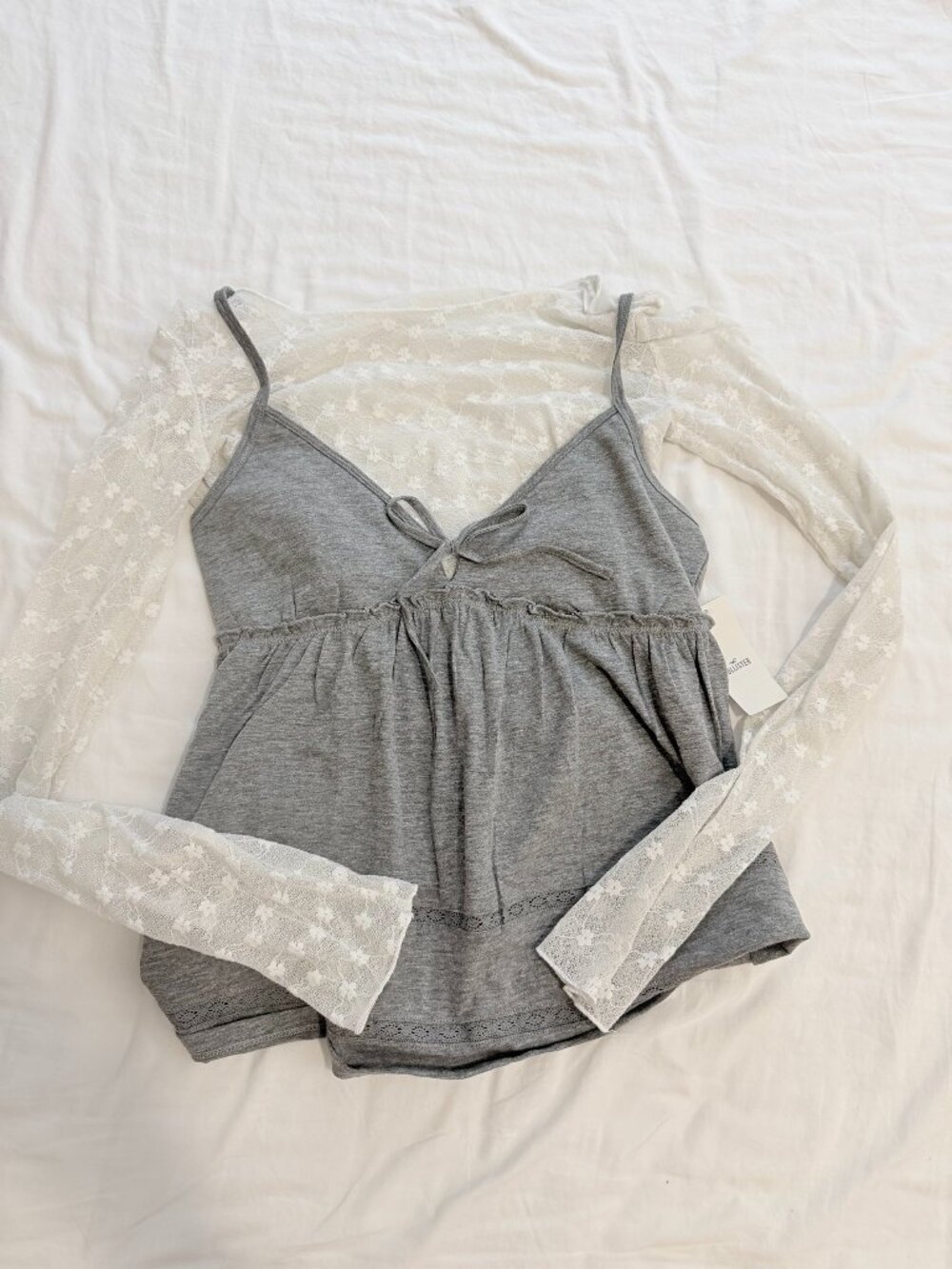 Hollister Gray Tie Front Babydoll Cami Tank Eyelet Lace Trim Coquette S NWT